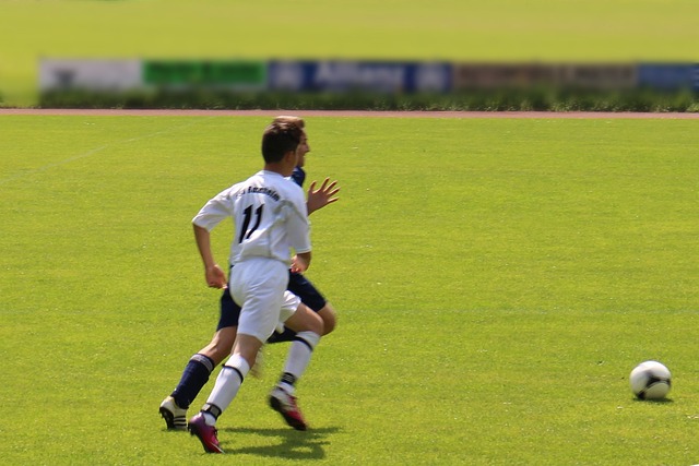 雷迪克渴望湖人找回对阵绿军那场比赛状态：古德温等人谁会转正还未确定.